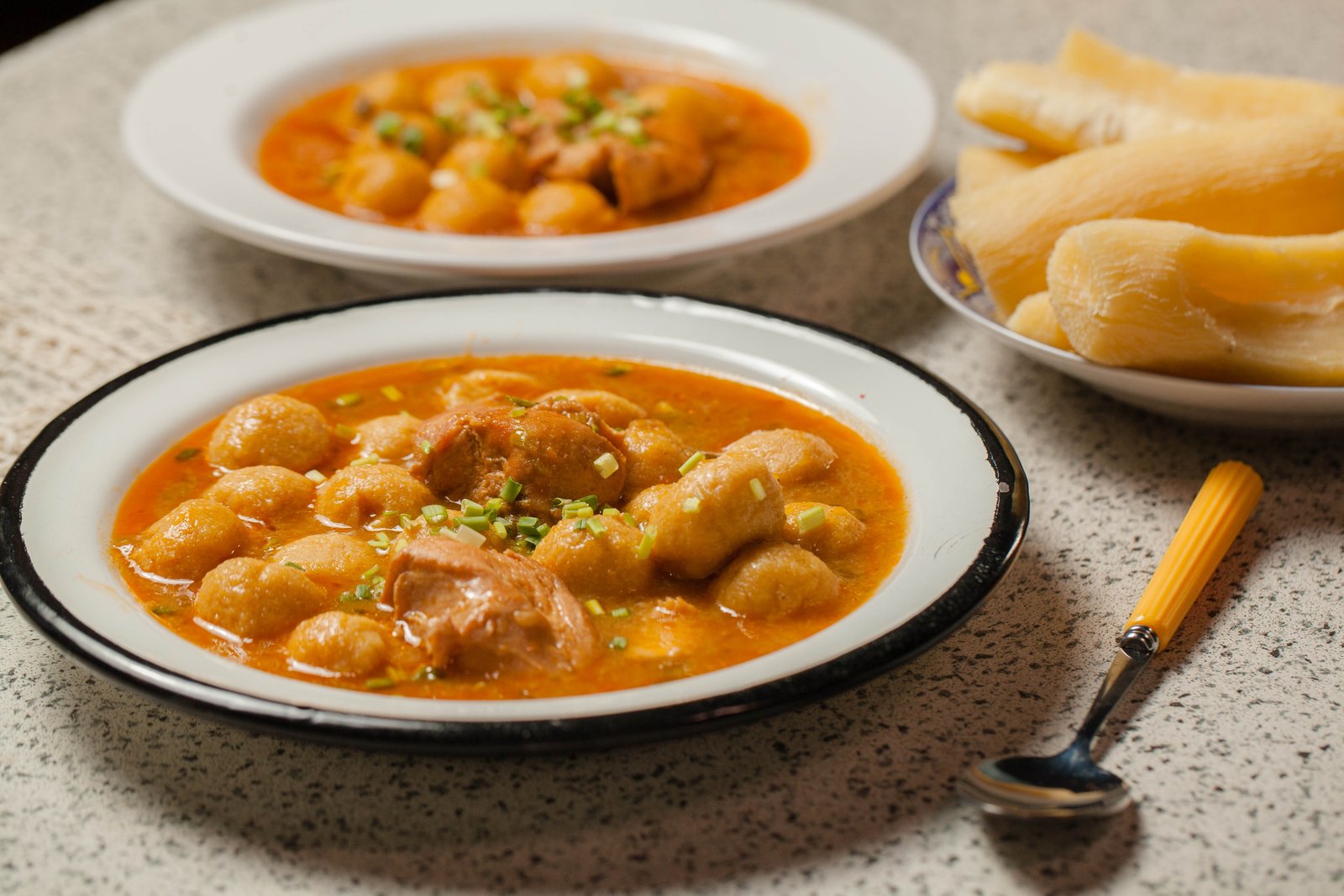 Vori vori con mandioca, gastronomía paraguaya